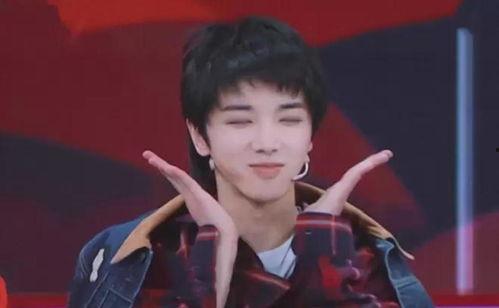 娱乐圈吃瓜华晨宇,娱乐圈的瓜田，他如何成为焦点？